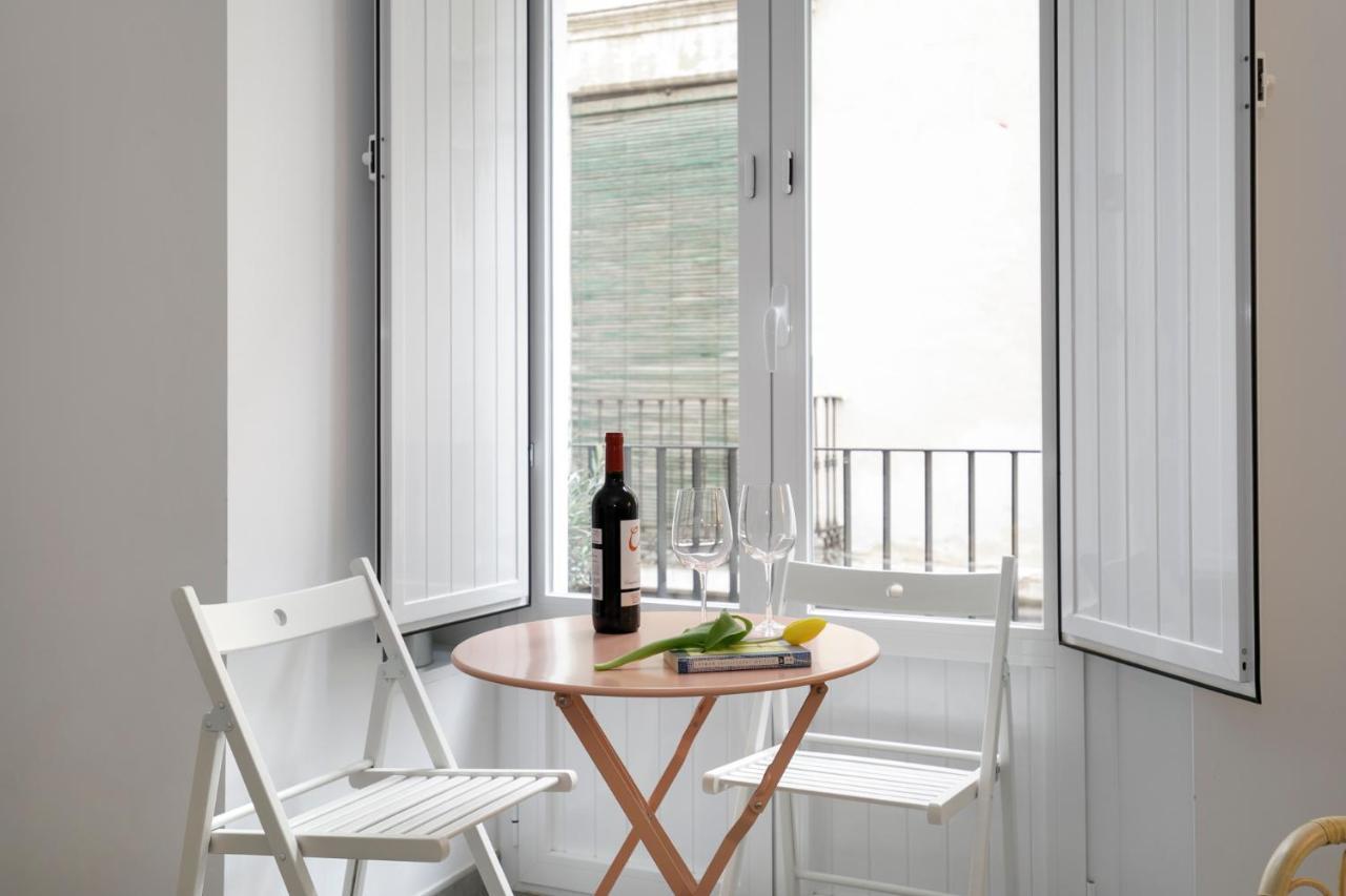 Hi Room - Smart Apartments - He 1 Granada Exterior foto