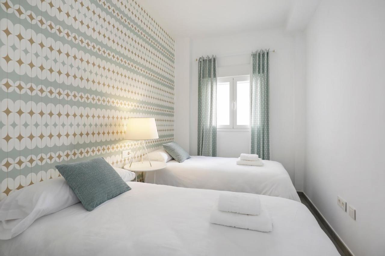 Hi Room - Smart Apartments - He 1 Granada Exterior foto